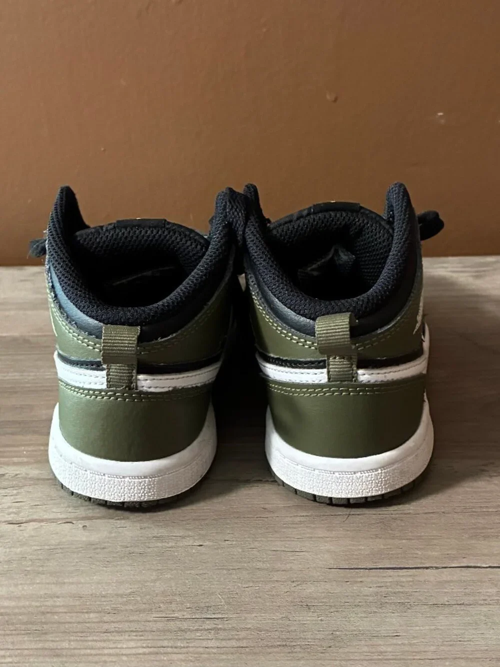 Nike Air Jordan Mid Sneakers